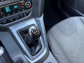 Ford Focus 1.6 TDCi ECOnetic Combi/o  Diesel 1.560cc 77kW (105pk) FWD picture 18