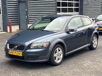 krockskadad bil auto Volvo C-30 1.8 16V Flexifuel Hatchback 2Dr  1.798cc 92kW (125pk) FWD 2008/7