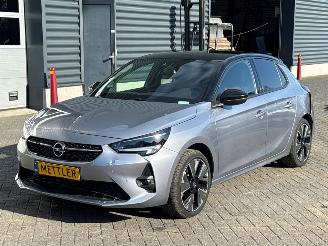 uszkodzony samochody osobowe Opel Corsa Electric, Corsa-e 50kWh Hatchback 4Dr Elektrisch  100kW (136pk) FWD 2021/10