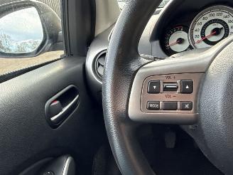 Mazda 2 1.3 16V S-VT Hatchback  Benzine 1.349cc 55kW (75pk) FWD picture 13