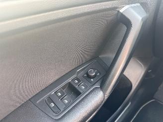 Volkswagen Tiguan R-line 1.5 TSI 16V Evo BlueMotion Technology SUV  Benzine 1.498cc 110kW (150pk) FWD picture 23