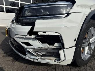 Volkswagen Tiguan R-line 1.5 TSI 16V Evo BlueMotion Technology SUV  Benzine 1.498cc 110kW (150pk) FWD picture 31