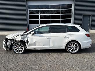 Seat Leon FR 1.4 TSI 16V Combi/o 4Dr Benzine 1.395cc 92kW (125pk) FWD picture 2