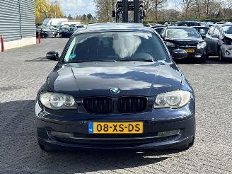 BMW 1-serie 118i 16V Hatchback 4Dr Benzine 1.995cc 105kW (143pk) RWD picture 8