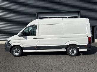 Volkswagen Crafter 2.0 TDI FWD Bus  Diesel 1.968cc 103kW (140pk) FWD picture 2