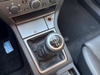 Opel Vectra 1.8 16V Hatchback 4Dr Benzine 1.799cc 90kW (122pk) FWD picture 18