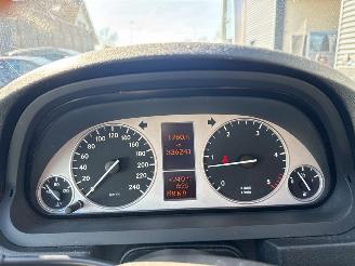 Mercedes B-klasse 2.0 B-180 CDI 16V Hatchback  Diesel 1.991cc 80kW (109pk) FWD picture 12