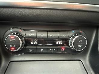 Mercedes Cla-klasse 2.2 CLA-220 CDI, 220 d 16V Sedan 4Dr Diesel 2.143cc 125kW (170pk) FWD picture 18