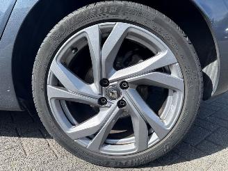 Renault Clio RS-Line 1.3 TCe 130 16V Hatchback 4Dr Benzine 1,332cc 96kW (131pk) FWD picture 28