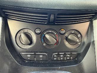 Ford C-Max 1.0 Ti-VCT EcoBoost 12V 125 MPV  Benzine 998cc 92kW (125pk) FWD picture 16