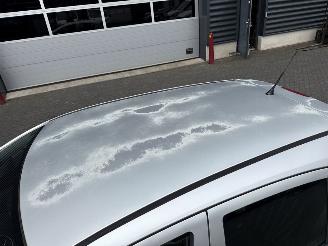 Opel Corsa 1.2 16V Hatchback  Benzine 1.229cc 59kW (80pk) FWD picture 21