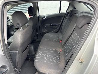 Opel Corsa 1.2 16V Hatchback  Benzine 1.229cc 59kW (80pk) FWD picture 10