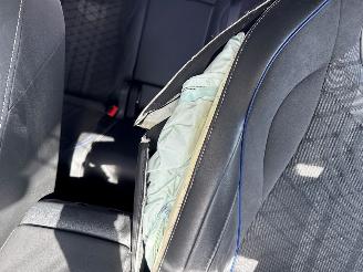 Volkswagen Tiguan 2.0 TDI 3x R-Line, SUV  Diesel 1,968cc 110kW (150pk) FWD  massage stoelen picture 33