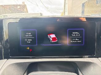 Volkswagen Tiguan 2.0 TDI 3x R-Line, SUV  Diesel 1,968cc 110kW (150pk) FWD  massage stoelen picture 15