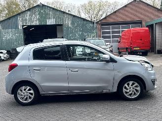 Mitsubishi Space-star 1.2 12V Hatchback  Benzine 1.193cc 59kW (80pk) FWD picture 6