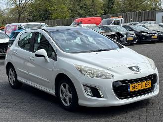 Peugeot 308 1.6 VTI 16V Hatchback  Benzine 1.598cc 88kW (120pk) FWD picture 7
