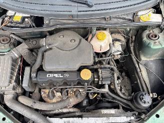 Opel Corsa -B 1.4i Hatchback  Benzine 1.389cc 44kW (60pk) FWD picture 18