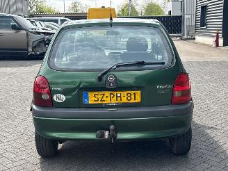 Opel Corsa -B 1.4i Hatchback  Benzine 1.389cc 44kW (60pk) FWD picture 4