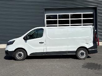 Renault Trafic 2.0 dCi 16V 130 Bestel  Diesel 1.995cc 96kW (131pk) FWD picture 2