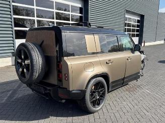 Land Rover Defender Defender II, Terreinwagen, 2019 2.0 16V P300e picture 3