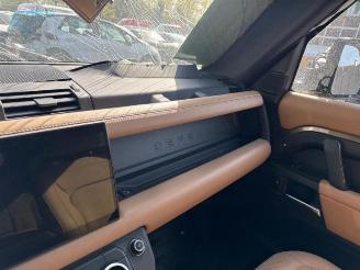 Land Rover Defender Defender II, Terreinwagen, 2019 2.0 16V P300e picture 23