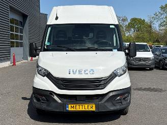 Iveco New daily L3H2 35S16 Bestel  Diesel 2.287cc 115kW (156pk) RWD picture 8