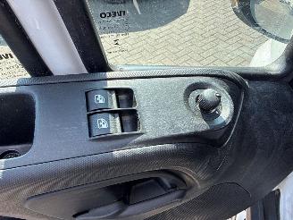 Iveco New daily L3H2 35S16 Bestel  Diesel 2.287cc 115kW (156pk) RWD picture 20