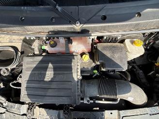 Iveco New daily L3H2 35S16 Bestel  Diesel 2.287cc 115kW (156pk) RWD picture 21