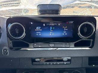 Mercedes eSprinter 320 Bestel  Elektrisch  150kW (204pk) RWD picture 15