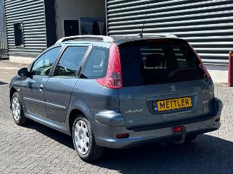 Peugeot 206 1.4 Combi/o  Benzine 1.360cc 55kW (75pk) FWD picture 3