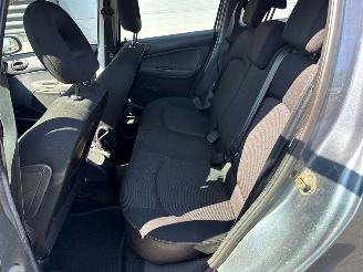 Peugeot 206 1.4 Combi/o  Benzine 1.360cc 55kW (75pk) FWD picture 10