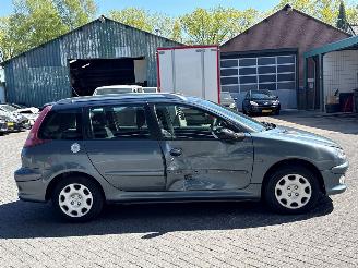 Peugeot 206 1.4 Combi/o  Benzine 1.360cc 55kW (75pk) FWD picture 6