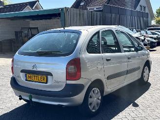 Citroën Xsara PICASSO 1.8 16V MPV  Benzine 1.749cc 86kW (117pk) FWD picture 5