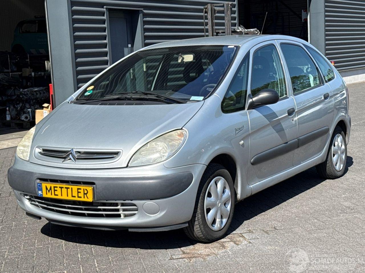 Citroën Xsara PICASSO 1.8 16V MPV  Benzine 1.749cc 86kW (117pk) FWD