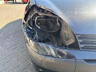 Renault Clio 1.2 16V Hatchback  Benzine 1.149cc 55kW (75pk) FWD picture 22