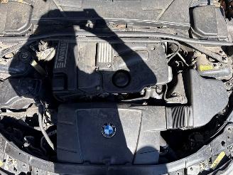 BMW 3-serie 320i 16V Combi/o  Benzine 1.995cc 110kW (150pk) RWD picture 21