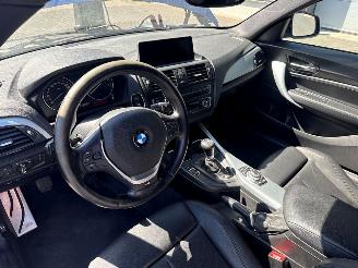 BMW 1-serie 114i 1.6 16V Hatchback 2Dr Benzine 1.598cc 75kW (102pk) RWD picture 11