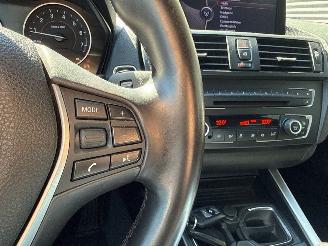 BMW 1-serie 114i 1.6 16V Hatchback 2Dr Benzine 1.598cc 75kW (102pk) RWD picture 20