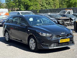 Kia Ceed 1.0i T-GDi 12V Combi/o 4Dr Benzine 998cc 74kW (101pk) FWD picture 7