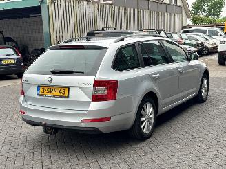 Skoda Octavia 1.6 TDI GreenTec 16V Combi/o 4Dr Diesel 1.598cc 77kW (105pk) FWD picture 5