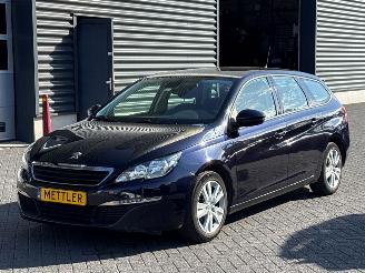 skadebil auto Peugeot 308 1.6 BlueHDi 120 Combi/o 4Dr Diesel 1.560cc 88kW (120pk) FWD 2015/11