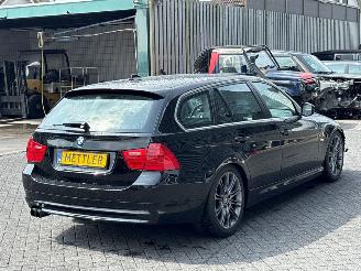 BMW 3-serie 325i 24V Combi/o  Benzine 2.979cc 160kW (218pk) RWD picture 5