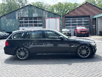 BMW 3-serie 325i 24V Combi/o  Benzine 2.979cc 160kW (218pk) RWD picture 6