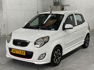 Unfallwagen Kia Picanto 1.1 12V Hatchback  Benzine 1.086cc 48kW (65pk) FWD 2010/12