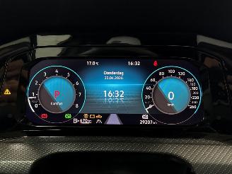 Volkswagen Golf 1.5 eTSI R-Line Hatchback  Elektrisch Benzine 1.498cc 96kW (131pk) FWD picture 13