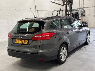 Ford Focus 1.0 Ti-VCT EcoBoost 12V 100 Combi/o  Benzine 998cc 74kW (101pk) FWD picture 5