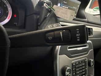 Volvo V-70 1.6 T4 16V Combi/o  Benzine 1.596cc 132kW (179pk) FWD picture 25
