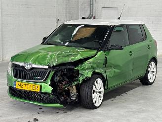 uszkodzony samochody osobowe Skoda Fabia 1.4 TSI 16V RS Hatchback 4Dr Benzine 1.390cc 132kW (179pk) FWD 2010/11
