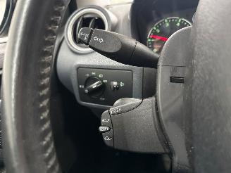 Ford Fiesta 1.3 Hatchback  Benzine 1.299cc 51kW (69pk) FWD picture 17