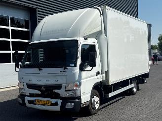 Schade bestelwagen Mitsubishi Canter 3.0 16V 815,816 CHP  Diesel 2.998cc 110kW (150pk) RWD 2019/1